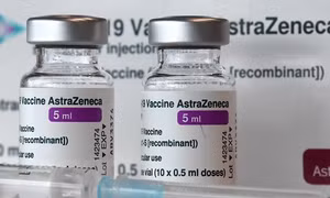 Chính phủ đồng ý mua thêm vaccine phòng COVID-19