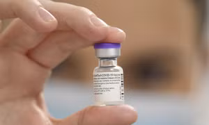 Vaccine ngừa COVID-19 không gây ra các vấn đề nghiêm trọng về kinh nguyệt