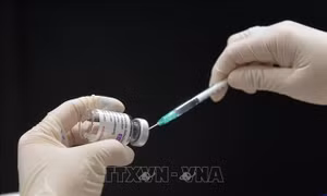 Người dân tuyệt đối không tiêm các loại vaccine phòng COVID-19 trôi nổi, chưa được kiểm định
