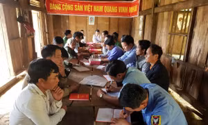 Đảng viên giúp dân phát triển kinh tế, thoát nghèo bền vững ở xã Trà Linh 
