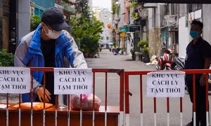 Dịch COVID-19: Thành phố Hồ Chí Minh thực hiện giãn cách xã hội theo Chỉ thị 15 từ 0 giờ ngày 31/5