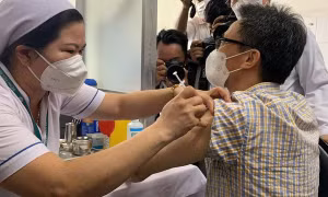Dịch COVID-19: Cả nước có 873 ca mới; tiêm mũi 3, 4 kịp thời, đầy đủ để duy trì miễn dịch cộng đồng
