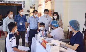 Dịch COVID-19: Ngày 28/4, cả nước có 7.116 ca mắc COVID-19 mới; trên 3,5 triệu người có hộ chiếu vaccine
