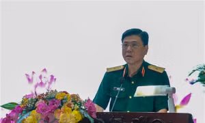 Thiếu tướng Huỳnh Văn Ngon, Chủ nhiệm Chính trị Quân khu 9. Ảnh: Thanh Liêm - TTXVN