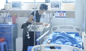 Ngày 16/3: Số bệnh nhân nặng đang điều trị COVID-19 tăng lên