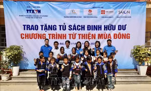 Đưa “Tủ sách Đinh Hữu Dư” đến với học sinh vùng cao Mù Cang Chải