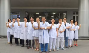 Dịch COVID-19: 38 bác sỹ, điều dưỡng từ Phú Thọ lên đường hỗ trợ Quảng Nam chống dịch