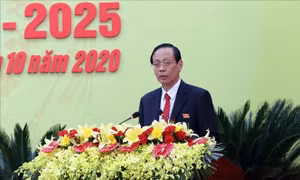 Đồng chí Nguyễn Đức Thanh, Bí thư Tỉnh ủy Ninh Thuận phát biểu khai mạc Đại hội . Ảnh: Công Thử - TTXVN