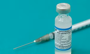 Tiêm đủ vaccine để phòng tránh bệnh ho gà