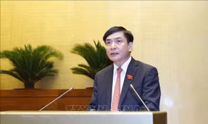 Tổng Thư ký Quốc hội, Chủ nhiệm Văn phòng Quốc hội Bùi Văn Cường phát biểu. Ảnh: Doãn Tấn – TTXVN
