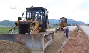 Phát động chiến dịch 200 ngày đêm hoàn thành nâng cấp Quốc lộ 4B