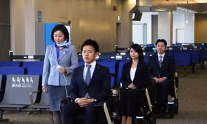 Nhật Bản ra mắt thiết bị vận chuyển hành khách tự động tại sân bay