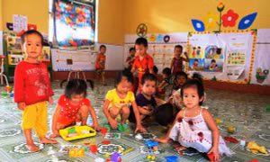 Học sinh Trường Mầm non Vũ Chấn, Võ Nhai là con em đồng bào DTTS cần tăng cường chuẩn bị tiếng Việt giai đoạn 2017 - 2020. Nguồn: nhabaothainguyen.vn