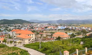 Một góc thị trấn Đinh Văn, huyện Lâm Hà, tỉnh Lâm Đồng. Ảnh: baolamdong.vn