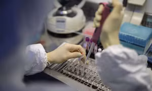 Bộ Y tế: Đề nghị đưa test xét nghiệm COVID-19 vào mặt hàng bình ổn giá