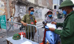 Hà Nội siết chặt việc cấp và sử dụng giấy đi đường trong thời gian thực hiện giãn cách xã hội