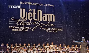 Hành trình hòa nhạc “Việt Nam thương mến” đến với thanh thiếu niên có hoàn cảnh khó khăn