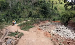 Kiểm tra thực tế, triển khai công tác phối hợp ứng phó với động đất ở tỉnh Kon Tum