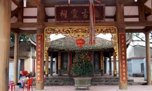 Không gian Đám Hát, đình Đụn (biểu tượng kho lương thời nhà Trần) tại thôn Quả Linh, xã Thành Lợi, huyện Vụ Bản, tỉnh Nam Định. Ảnh: Nguyễn Lành - TTXVN