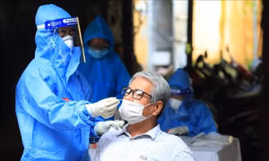 Dịch COVID-19: Ngày 29/8 ghi nhận 12.796 ca nhiễm mới, riêng Bình Dương và Thành phố Hồ Chí Minh có trên 10.000 ca
