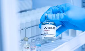 Đề xuất ưu tiên tiêm vaccine COVID-19 đợt 1 cho nhân viên hàng không