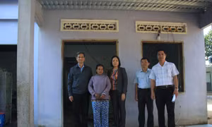 Người dân miền núi Khánh Hòa phấn khởi đón Tết trong ngôi nhà khang trang