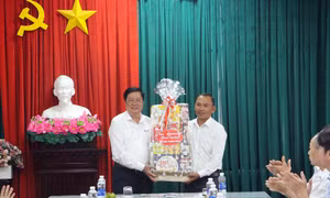Cầu nối quan trọng của báo chí tiếng Khmer