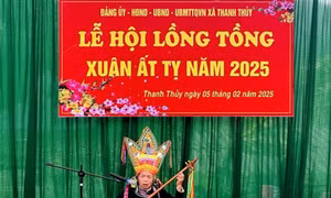 Tưng bừng Lễ hội Lồng Tồng nơi địa đầu cực Bắc của Tổ quốc