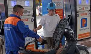 Giá xăng dầu tiếp tục tăng từ 15h chiều nay 3/4