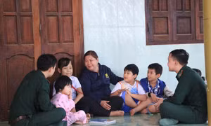 Tết sớm nơi vùng biên giới biển Khánh Hòa