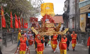 Lễ hội nơi vua Đinh đóng quân, luyện tập binh mã thu hút du khách