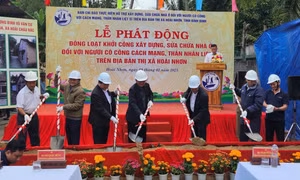Bình Định đồng loạt khởi công xóa nhà tạm, nhà dột nát