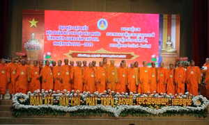 Hòa thượng Danh Đổng tiếp tục được suy cử làm Chủ tịch Hội đoàn kết sư sãi yêu nước tỉnh Kiên Giang