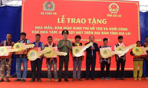 Chung tay xóa nhà tạm, xây dựng nhà cho người nghèo tại Gia Lai