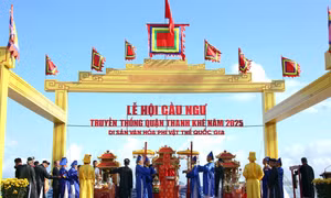 Lễ hội cầu ngư: Phát huy giá trị văn hóa gắn với phát triển kinh tế biển