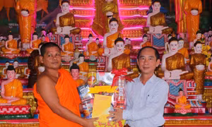 Đồng bào Khmer Sóc Trăng hăng hái xây dựng nông thôn mới