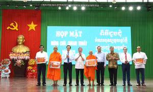 Đồng bào Khmer chung sức, đồng lòng xây dựng quê hương Trà Vinh