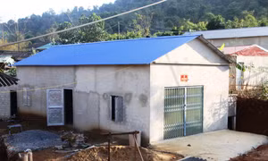 Điện Biên: Hỗ trợ các gia đình chính sách có nơi ở an toàn, kiên cố