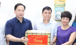 Tri ân những người có công với đất nước