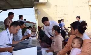 Sáng tạo mô hình giải quyết thủ tục hành chính lưu động tại Bù Đăng