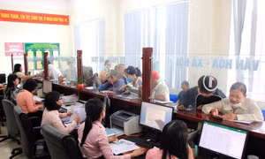 Chủ động giải quyết việc thiếu cán bộ chuyên môn cấp xã