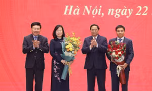 Thủ tướng Phạm Minh Chính trao Quyết định bổ nhiệm Bộ trưởng Bộ Y tế và Bộ trưởng Bộ Giao thông Vận tải