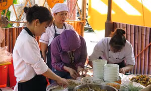 Tưng bừng Lễ hội Du lịch và Văn hóa ẩm thực Hà Nội 2021
