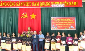 Chủ tịch Ủy ban Trung ương Mặt trận Tổ quốc Việt Nam thăm, chúc Tết Gia Lai