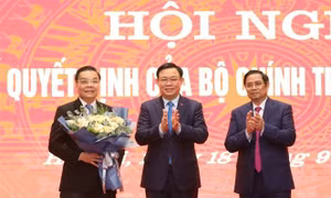 Đồng chí Chu Ngọc Anh nhận nhiệm vụ Phó Bí thư Thành ủy Hà Nội