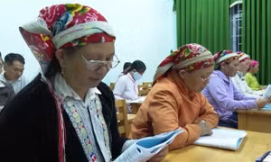 Đắk Nông xây dựng xã hội học tập, xóa nạn mù chữ ở vùng đồng bào dân tộc thiểu số