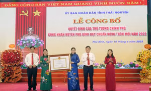 Thái Nguyên: Công bố quyết định công nhận huyện Phú Bình đạt chuẩn nông thôn mới