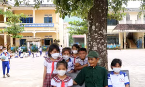 Đảng viên tiên phong hiến hàng ngàn mét vuông đất làm đường, xây trường học