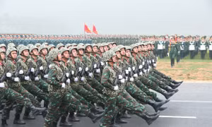 Hợp luyện chuẩn bị cho Lễ kỷ niệm 50 năm Giải phóng miền Nam, thống nhất đất nước 