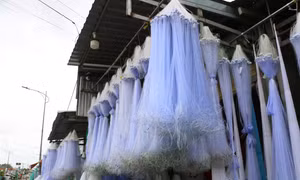 'Thủ phủ' ngư cụ miền Tây nhộn nhịp vào mùa nước nổi